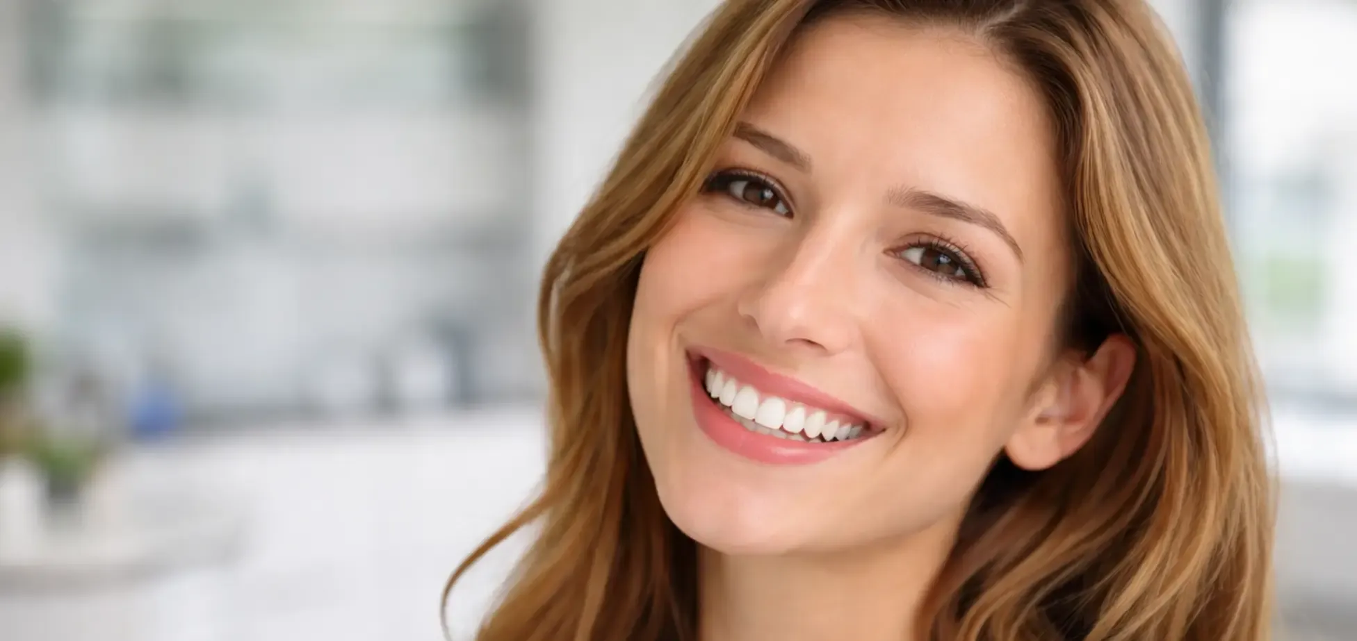 1952x923 px Lamine Veneer.webp